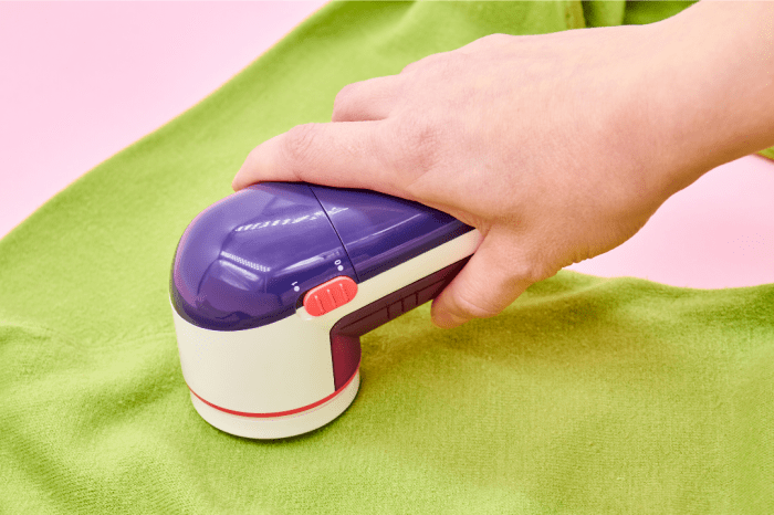 How To Remove Pilling From Your Clothes - Hispotion